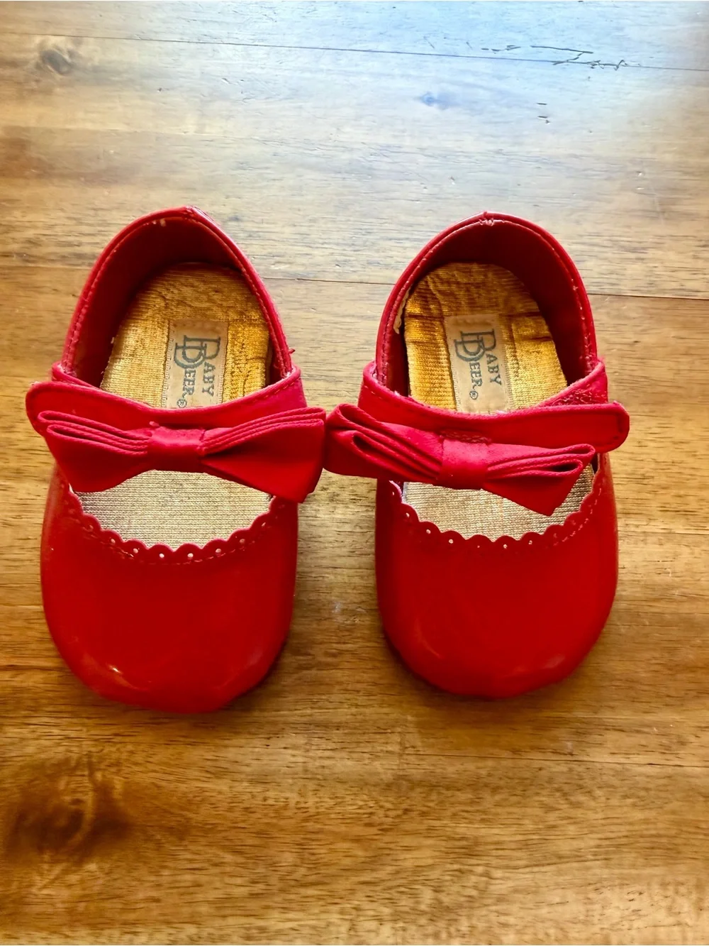 Baby Deer Girls Red Patent Leather Mary Jane Shoes with Bow Baby Size 2 Classic